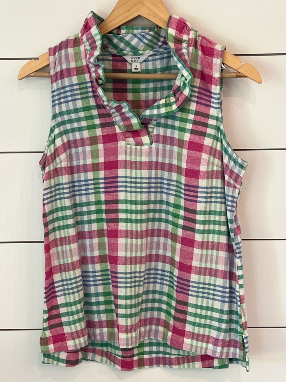 crown & ivy Multicolor Plaid Ruffle-Neck Sleeveless Top linen/cotton blend